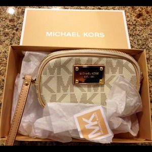 Michael Kors double zipper wallet/phone wristlet
