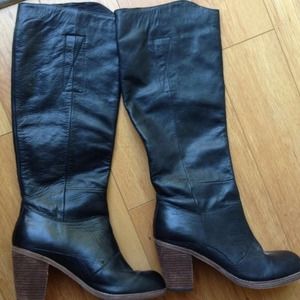 Dolce Vita Black Leather Boots