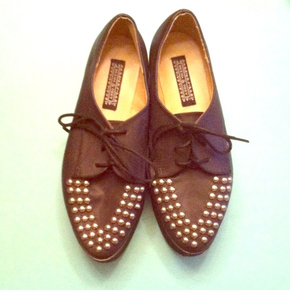 Black Studded Creepers !