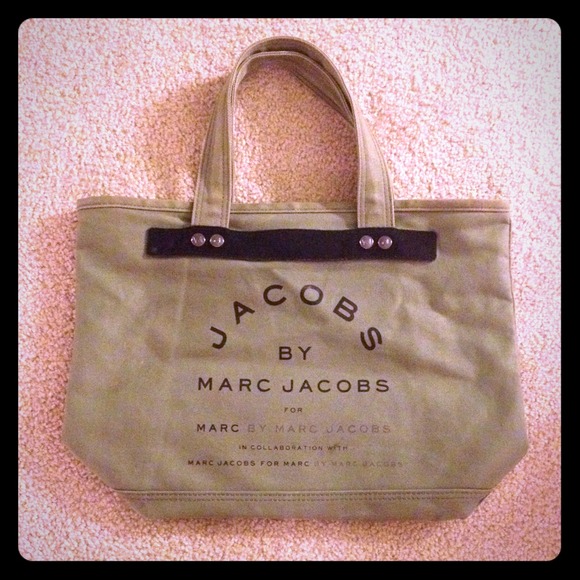 Marc by Marc Jacobs Military/Olive Green Totebag✨