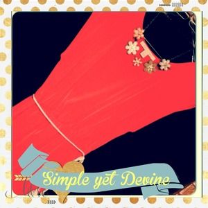 Floral Stone Necklace 🌸