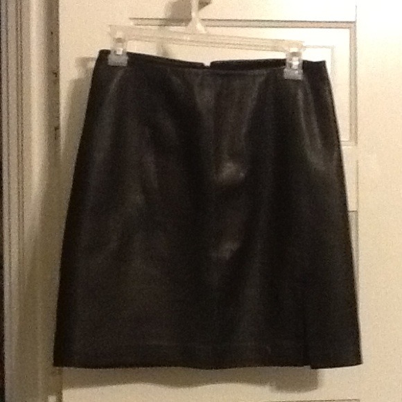 alfani black leather skirt