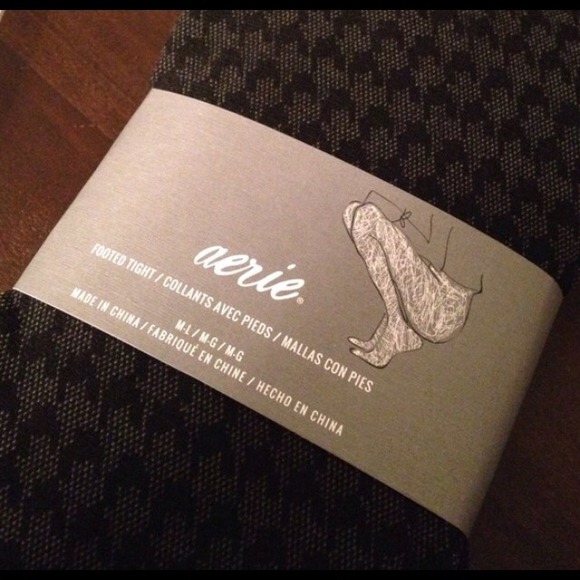 🎉HOST PICK🎉Aerie Houndstooth Pattern Tights - Picture 3 of 4
