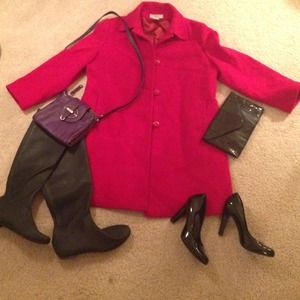 Red Coat for the cold!❄️⛄️