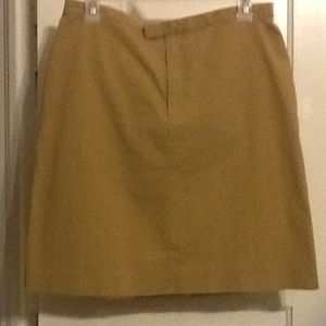 khaki skirt