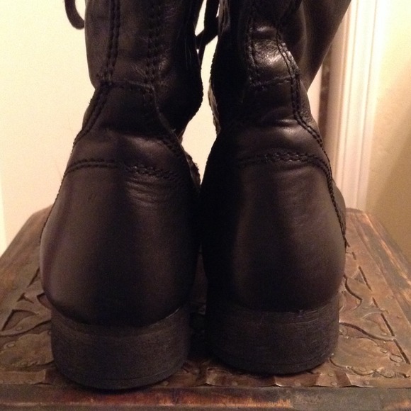 ⬆️SOLD⬆️ - Picture 2 of 4