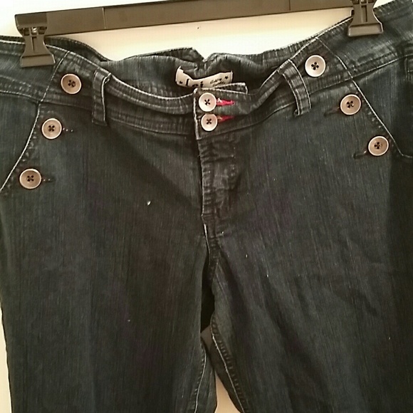 jeans