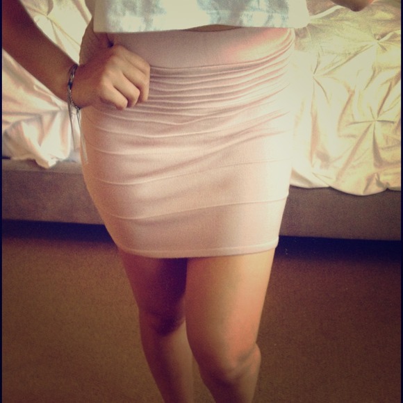 Blush bandage skirt