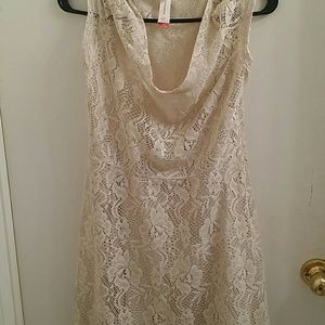 lace dress