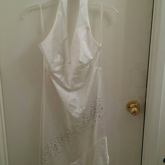 white dress