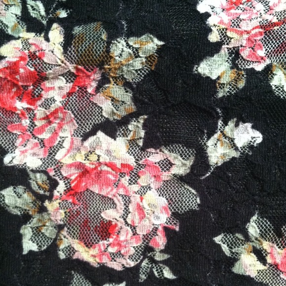 Floral black bustier/ tube top - Picture 4 of 4