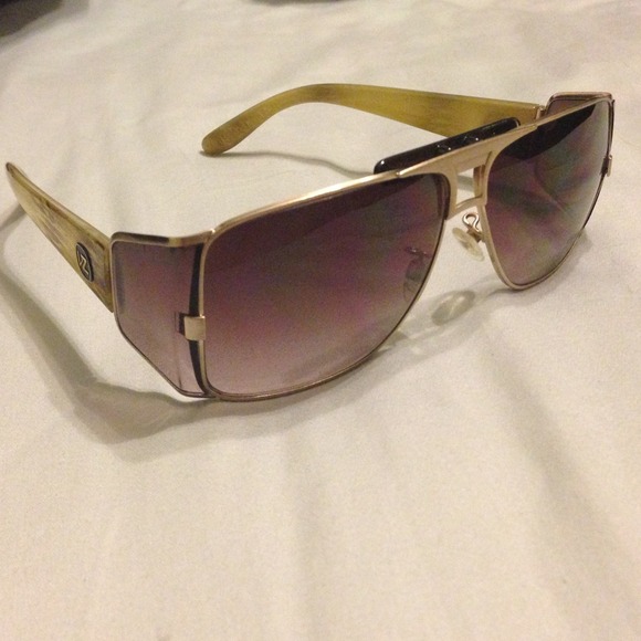 💢Reduced💢Von zipper "Brooklyn" sunglasses