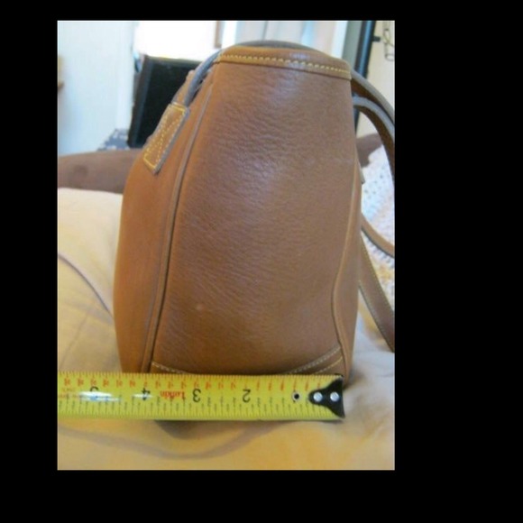 Reduced $30Beautiful Dooney &. Bourke leather tote - Picture 3 of 4