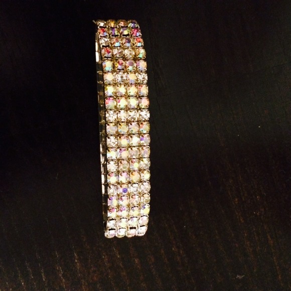 Costume Braclet