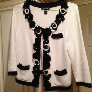 White House Black Market knit jacket large