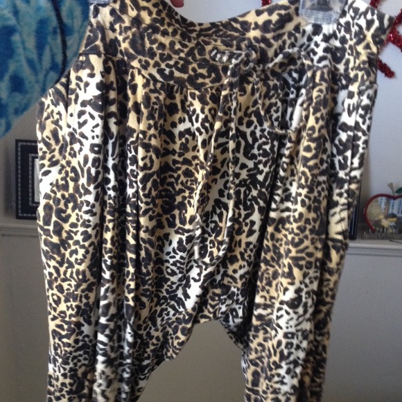 Leopard Harlem pants
