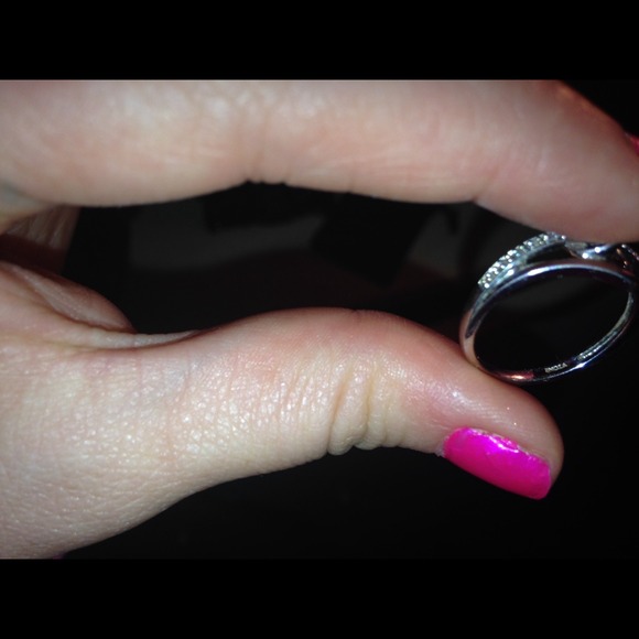 Infinity ring - Picture 3 of 3