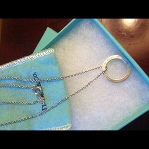 Authentic Tiffany & Co necklace with pendant