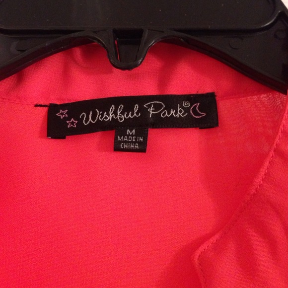 💥SOLD💥Coral Chiffon Blouse - Picture 2 of 2