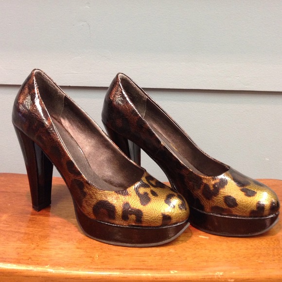 👠👠 4 inch Platform Pumps 👠👠👠