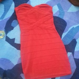 Strapless Red club dress
