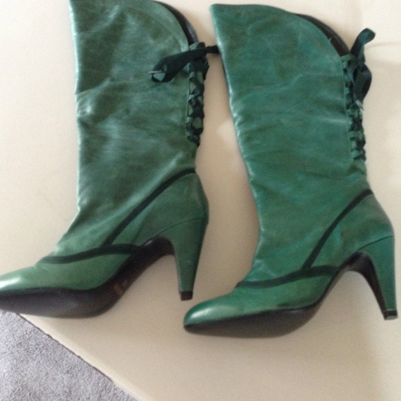 Steve Madden Green Boots