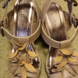 Madden girl wedges