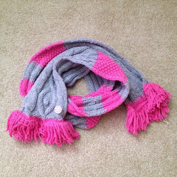 Scarf from VS Pink