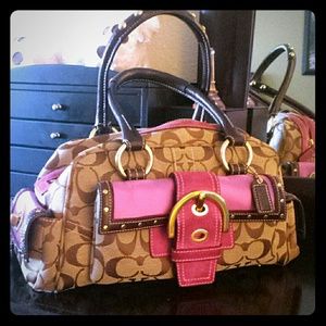 Nwt Authentic limited coach classic handbag