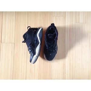 Flight Jordan's - STILL AVAIL