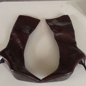 Baker's Boots. Brown