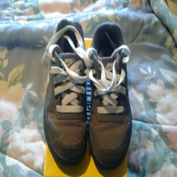 For either a boy or girl nike tennis shoes