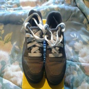 For either a boy or girl nike tennis shoes