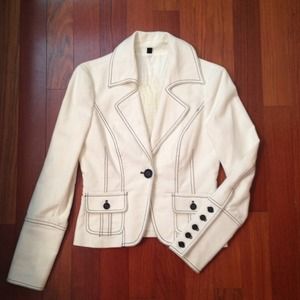 Bebe white blazer with black stitching