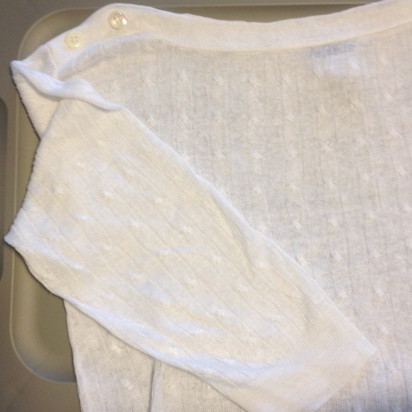 Light weight linen top