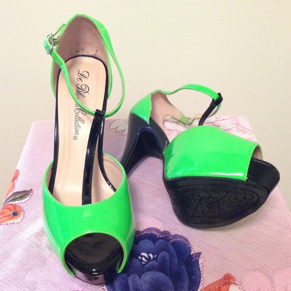 SOLD - Picture 2 of 2