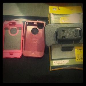 Otterbox Defender 4/4S Case- Brand New/Never Used
