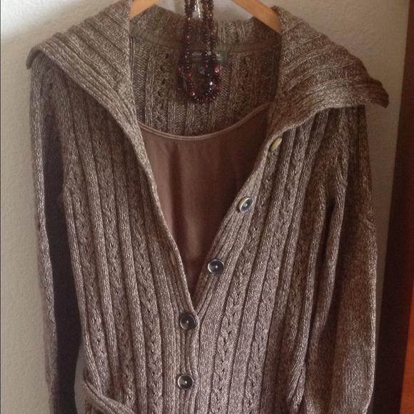 Eddie Bauer sweater