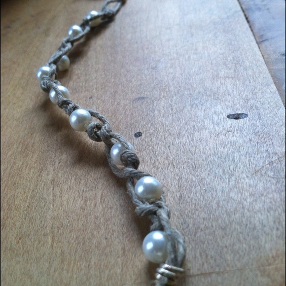 Pearl & Hemp | homemade bracelet