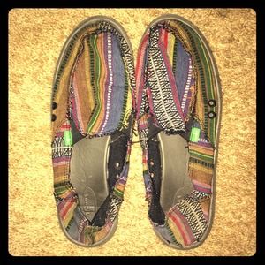 Sanuks Slip Ons