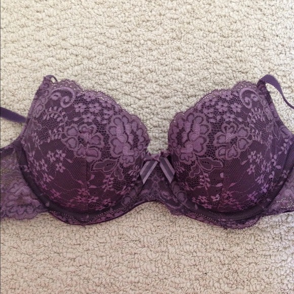 Victoria's Secret angels lace Demi 36B