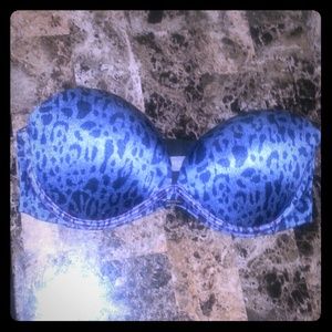 Victoria Secret 34D Strapless Bra