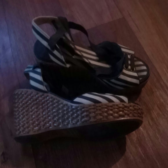 Shoes - Picture 2 of 2