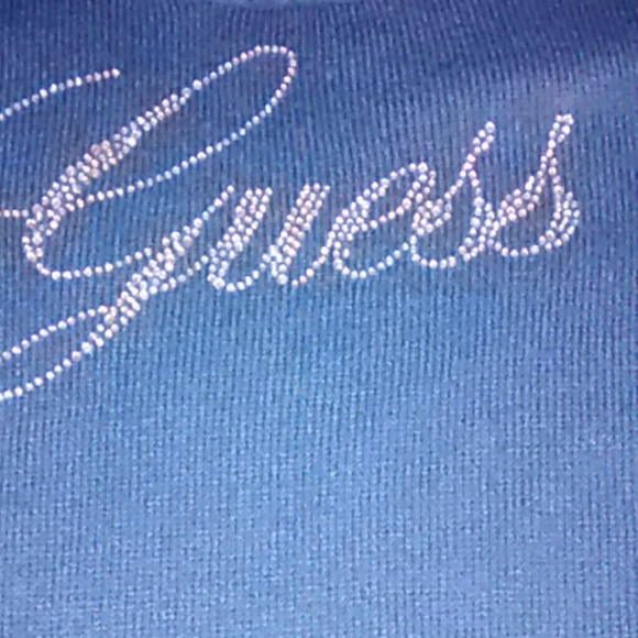 GUESS sweater - Picture 2 of 4