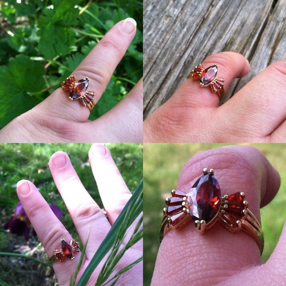 🎉Sale 50% Off Ruby Ring PRICE MARKED - Picture 2 of 4
