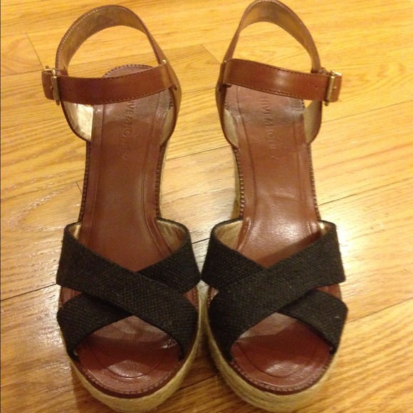 Hive & Honey wedge sandals