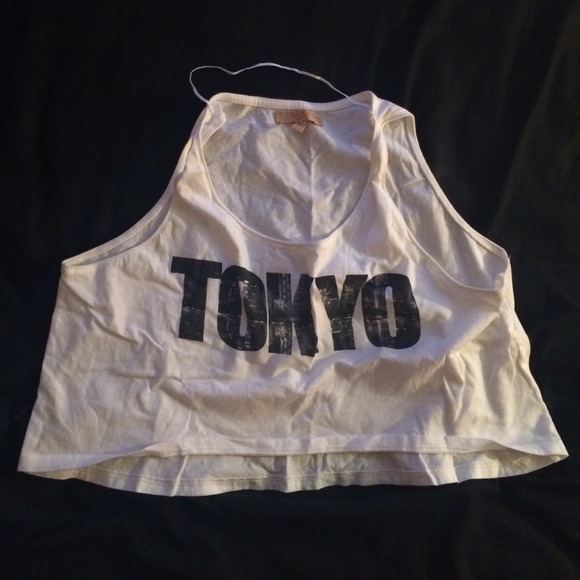 Tokyo crop top