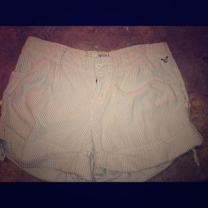 American Eagle Size 10 Tan Seersucker Shorts