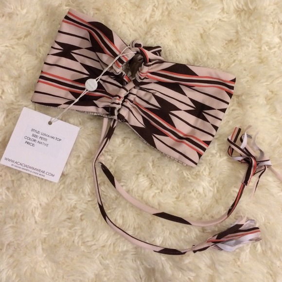 ❌SOLD❌ acacia lumahai native top