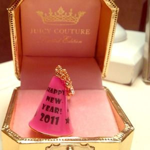 Juicy couture Charm Bracelet 2011 New Year Charm